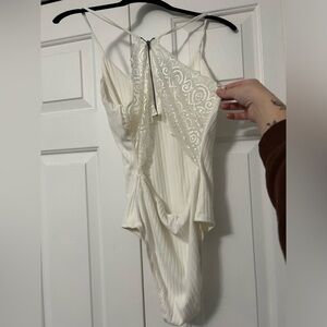 Open back bodysuit crepe size medium